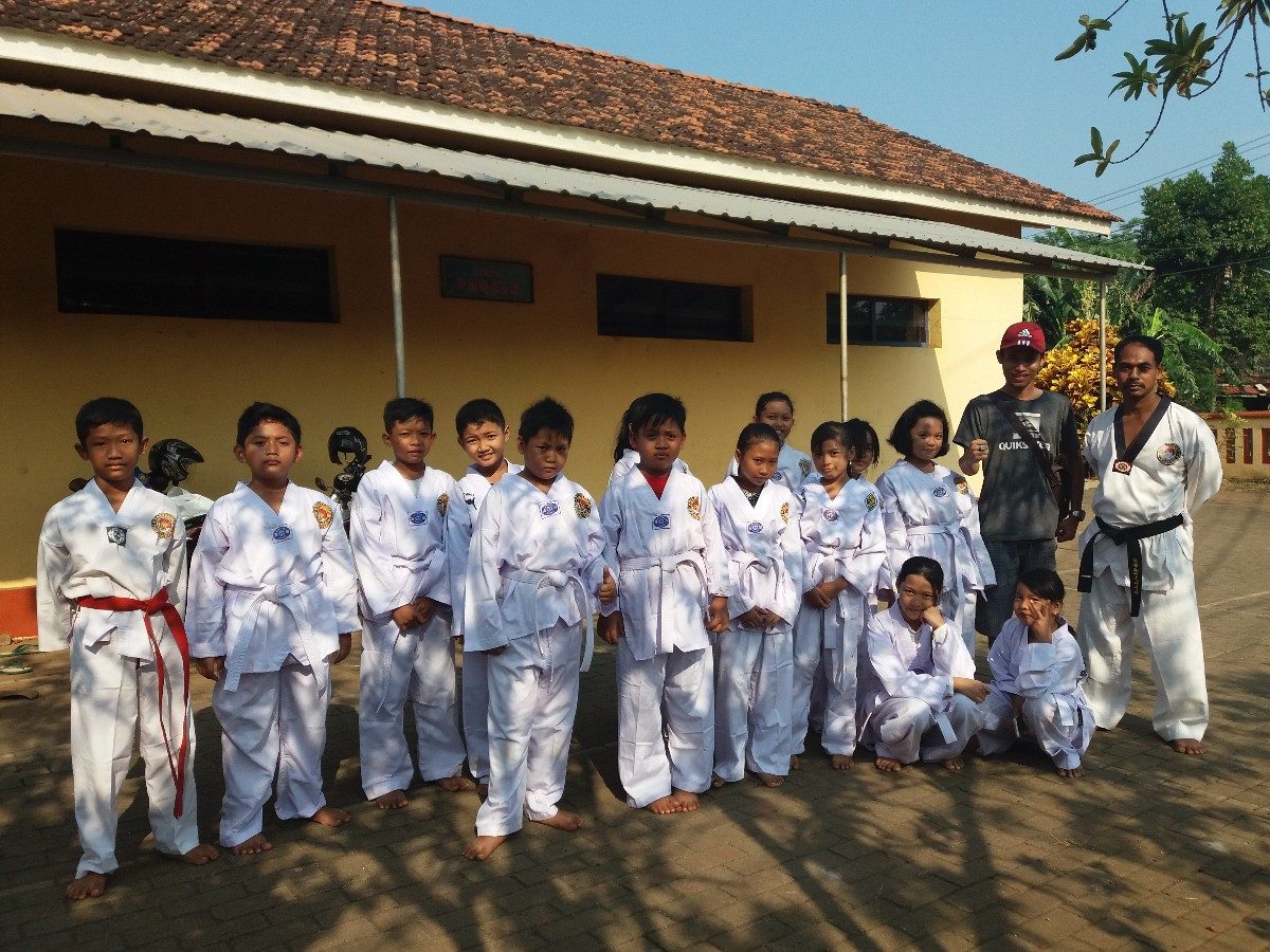 Taekwondo SD N 2 Tubanan