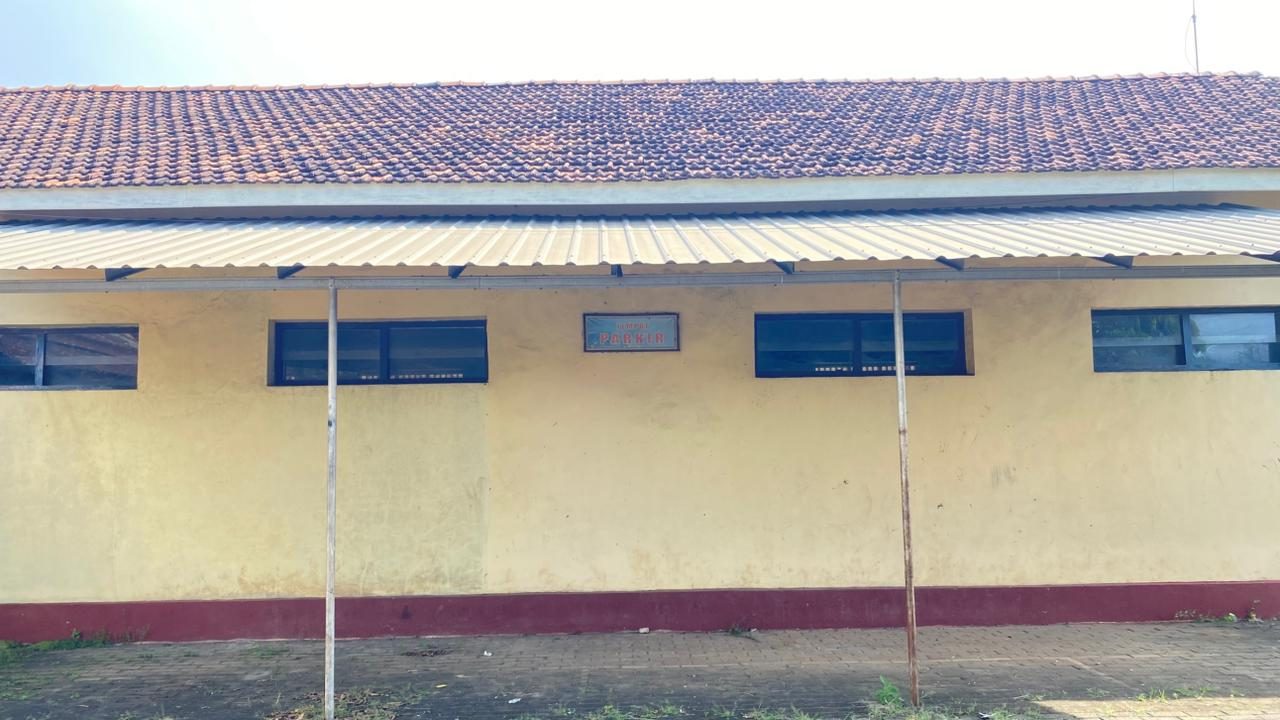 Parkiran SD N 2 Tubanan